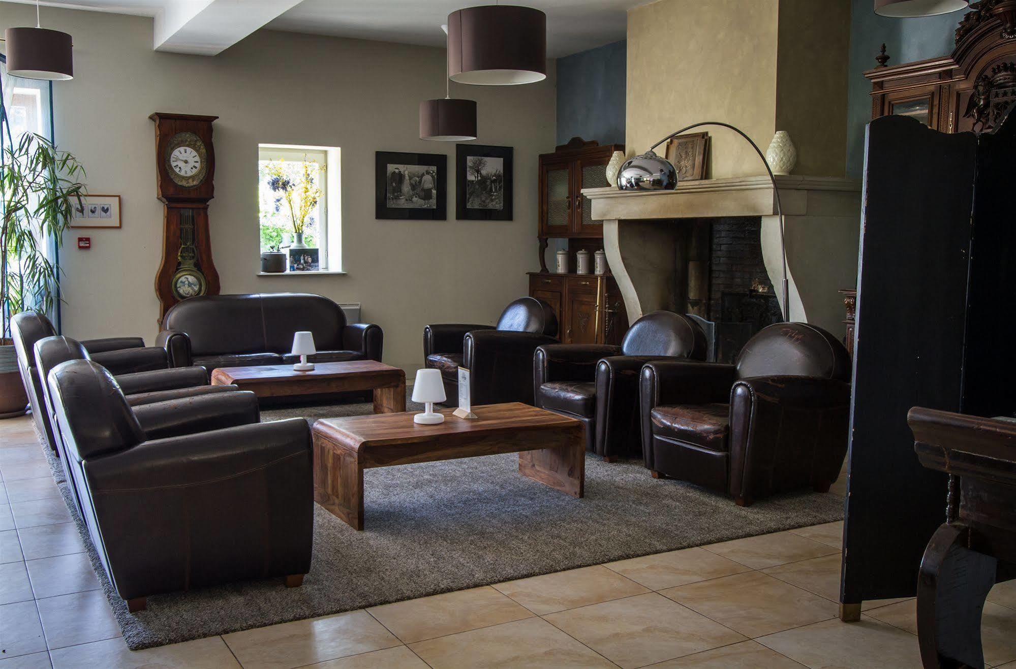 Le Pavillon Du Chateau, Hotel & Spa Ровел Екстериор снимка